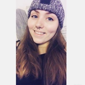 Meet your Posher, Alley